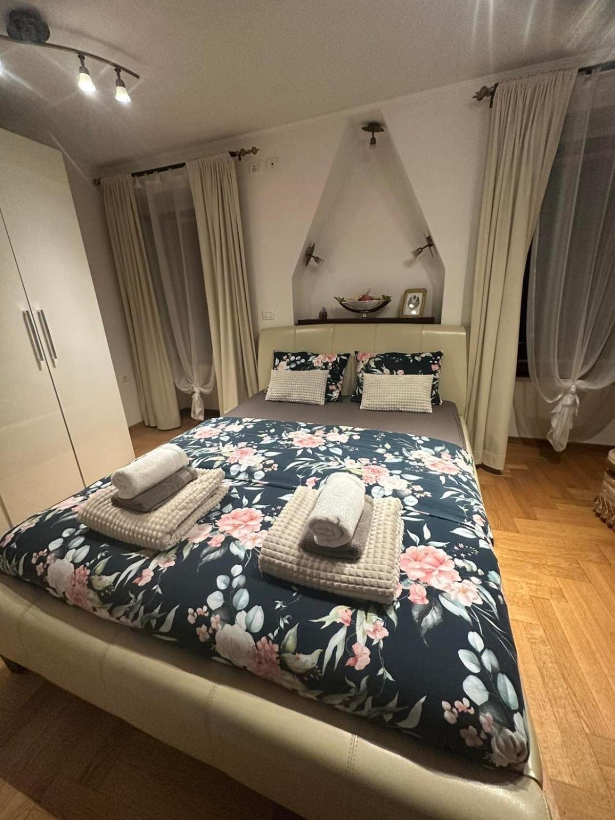 First Row To The Sea - Maremi Izola Apartment Terrace Ngoại thất bức ảnh